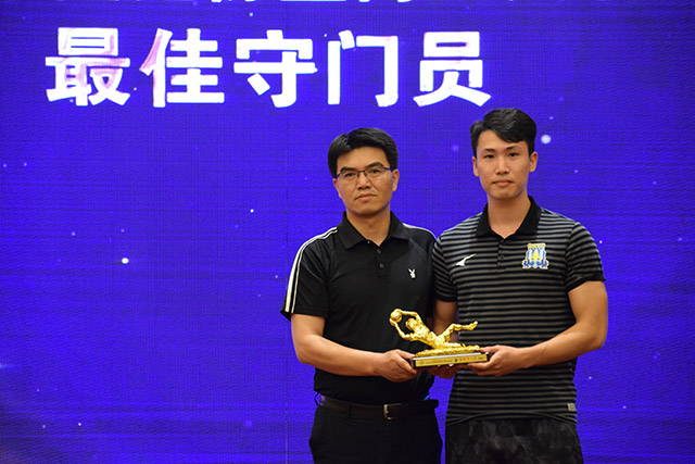 崔永熙17+12+7高诗岩低迷7投1中 广州大胜山东